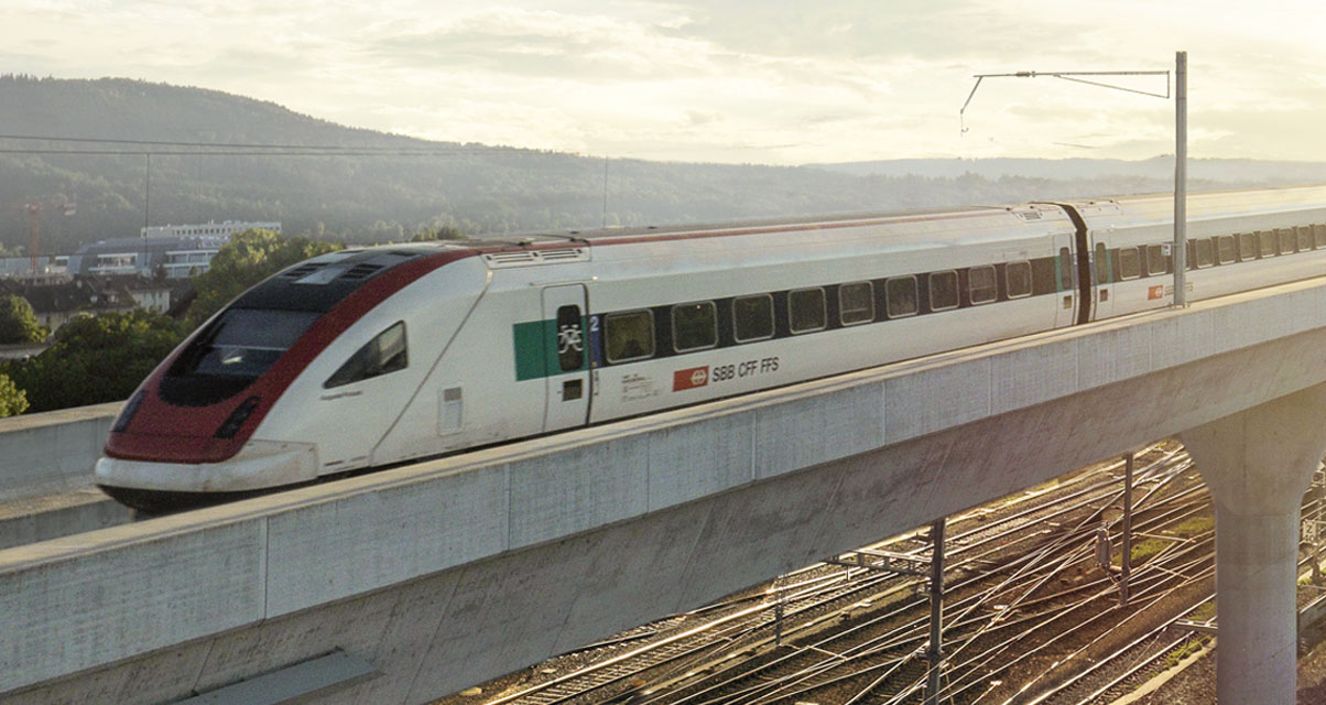 rail 1204x640px